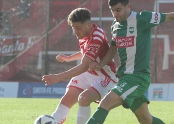 Unión de Santa Fe hace su estreno visitando a su homónimo de Sunchales