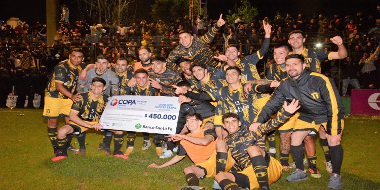 Libertad eliminó a Unión en el clásico de Sunchales y Colón de San Justo se adelantó ante Atlético de Rafaela