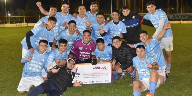 Argentino Las Parejas sacó pasaje a la tercera ronda de la Copa de varones