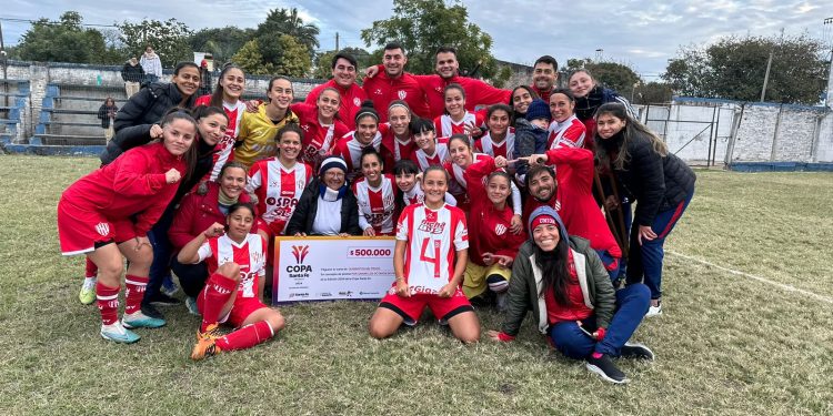 Unión de Santa Fe sacó boleto a los cuartos de final en la Copa de fútbol femenino