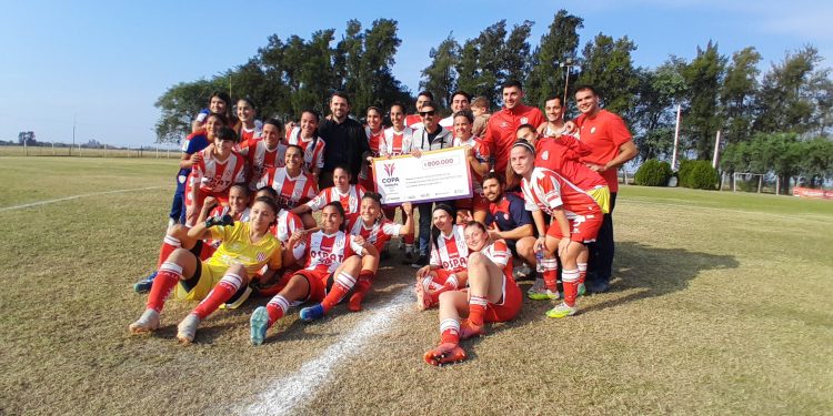Unión de Santa Fe, ADIUR y Aprendices, a semifinales en la Copa femenina
