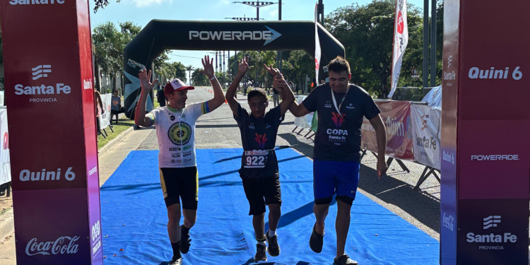 Domingo de Triatlón Copa Santa Fe en la Costanera