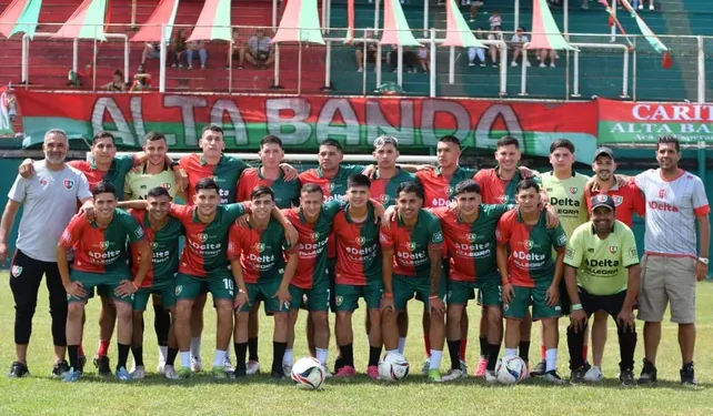 Fútbol: De punta a punta, la provincia unida por la pelota en un gran domingo