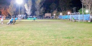 UNL y La Salle no se sacaron ventaja en el partido de ida