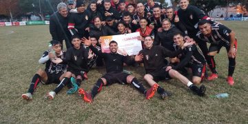 Atlético y Tiro empató y está en carrera